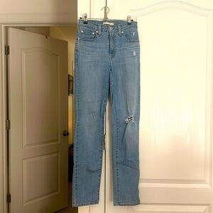 Levi’s 724 High Rise Straight jeans size 27